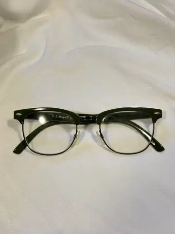 빈티지 클래식 스타일 안경 카키