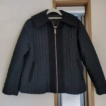 ZARA 네이비 퀼팅 자켓 세일러 카라