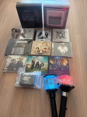 Number_i CD 세트와 응원봉과 아크릴 스탠드 외