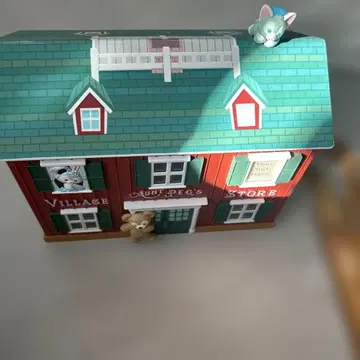 더피 패밀리 집 모양 캐릭터 굿즈