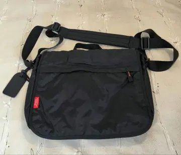 맨해튼 패시지 숄더백