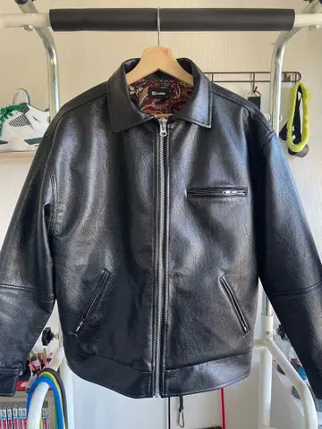 Subciety 블랙 가죽 자켓 L