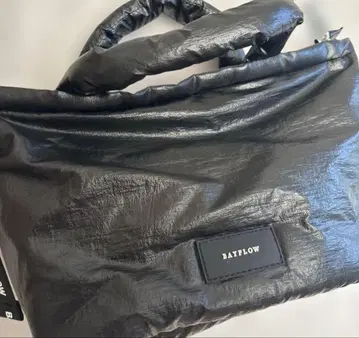 베이플로우 나일론 숄더백