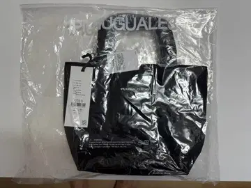 우노 피우 우노 우구알레 트레 릴랙스 패디드 미니 토트 백