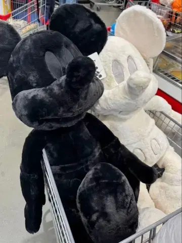 [ 새상품 ] 코스트코 화이트 & 블랙 미키 봉제 인형 대형 담요