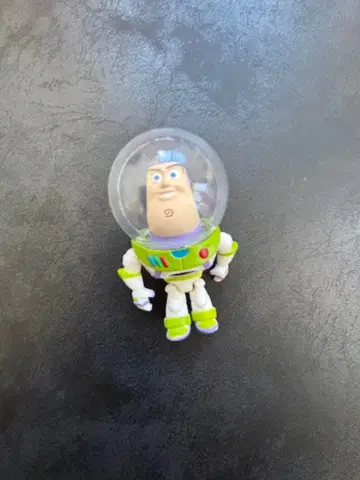 토이스토리 가짜 버즈