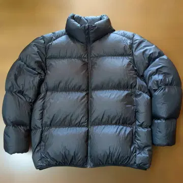 유니클로 울트라 라이트 다운 볼륨 자켓 XXL 블랙