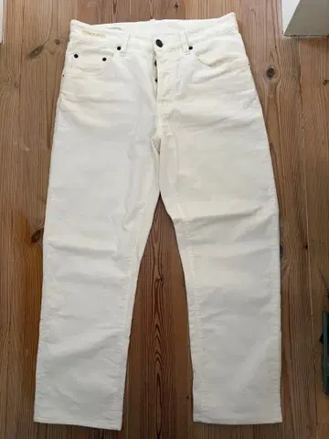 YCHAI / ROBUST 이카이 로부스트 코듀로이 팬츠