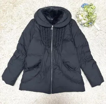 새상품급 PINK HOUSE 블랙 다운 자켓 보아 포함