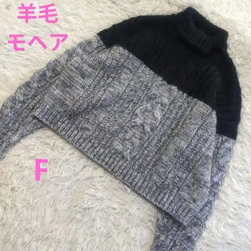 바이컬러 케이블 짜임 크롭 니트