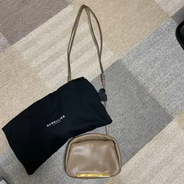 DEMELLIER 숄더백