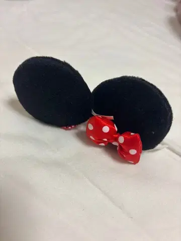 미니 마우스풍 머리띠 블랙 귀 빨간색 리본