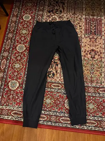 룰루레몬 블랙 S 사이즈 조거 팬츠