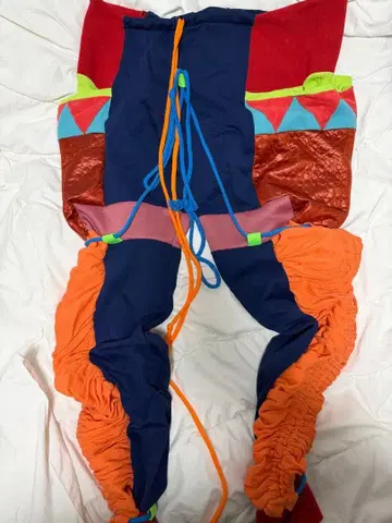 runurunu 맨투맨? 패치워크? 팬츠