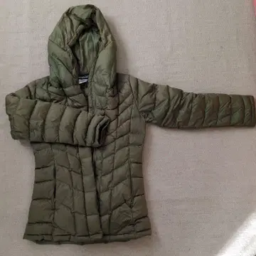 Patagonia 후드 부착 다운 자켓 여성용 xs