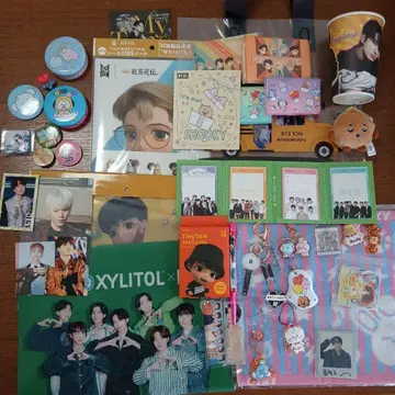 BTS & TinyTAN 굿즈 세트