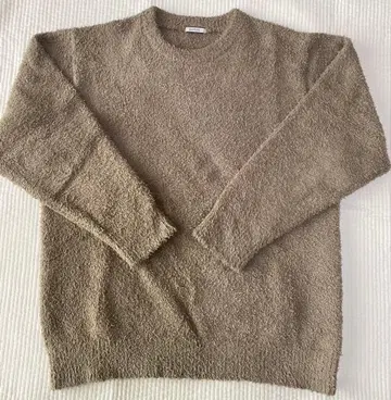 BAYFLOW 베이지 크루넥 스웨터