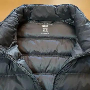 유니클로 울트라 라이트 다운 자켓 XL 블랙 NANODESIGN