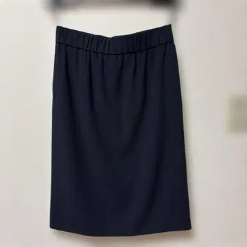 PESERICO 네이비 허리밴딩 타이트 스커트