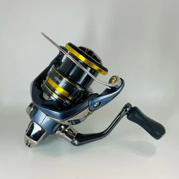 시마노 21 알테그라 2500