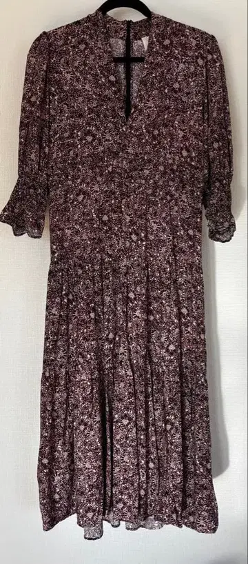 ba&sh 프랑스 원피스 꽃무늬, 오분 소매, 맥시 길이