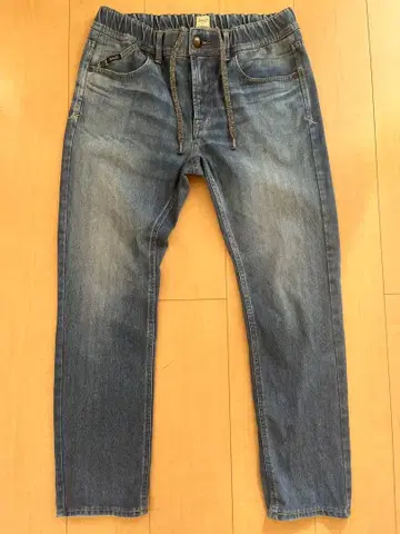 야누크 YANUK 데님 블루 슬림핏 팬츠