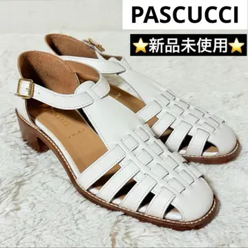 미사용 새상품 PASCUCCI 구르카 샌들 벨트 아이보리