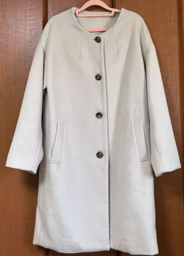FREUDE의 아이보리 버튼 롱 코트