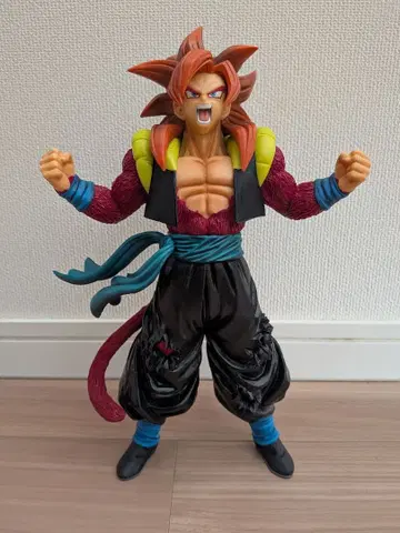 드래곤볼 초사이어인 4 피규어 E상