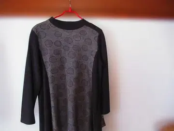 MISSEL 도트 무늬 긴팔 니트