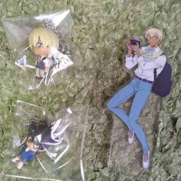 명탐정 코난 아크릴 스탠드와 키링 묶음 판매