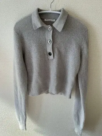 긴팔 니트 스웨터