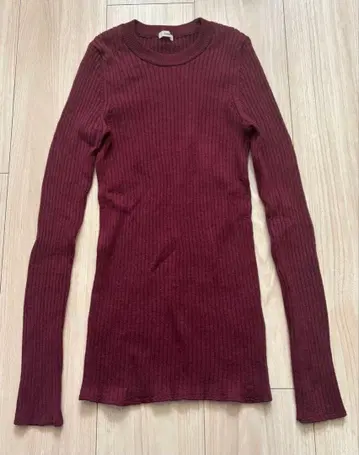 이에나 IENA 하이 게이지 리브 크루넥 풀오버 보르도