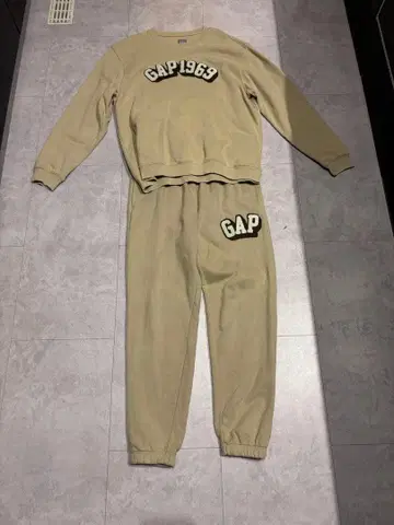 GAP 맨투맨 셋업 L S
