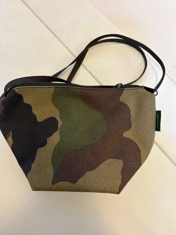 새상품급 에르베샤 펠리에 2885 카모플라쥬 S 사이즈 숄더