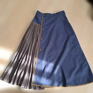 Lallia Mu 라리아무 스커트 도킹