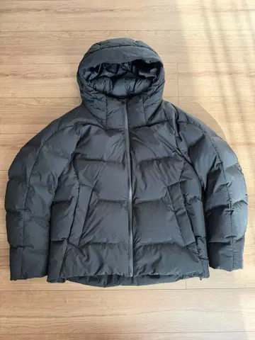 UNIQLO 심리스 다운 파카 블랙 XL