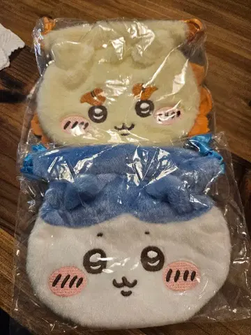 [ 새상품 미개봉 ] 하치와레 시사 얼굴 파우치