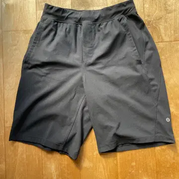 룰루레몬 블랙 숏팬츠
