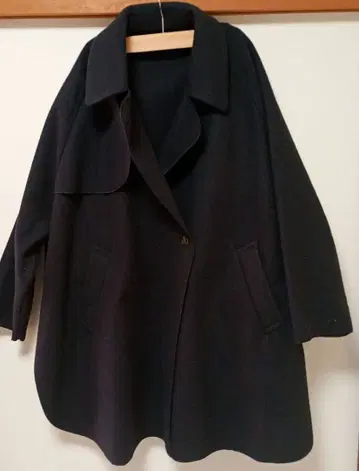 다크 네이비 체스터 코트