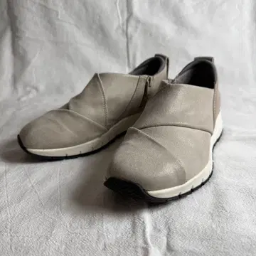 fitfit 핏핏 크로스 인 스텝 스니커즈 사이드 쉽