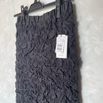 미사용 새상품 블랙 스커트 YAMADAYA