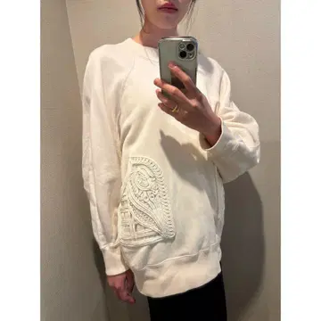 mame kurogouchi 마메쿠로구치 코드 자수 맨투맨