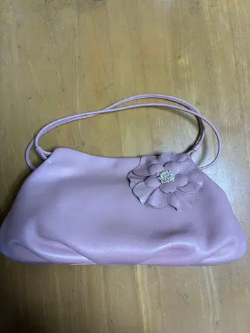 키타무라 플라워 모티브 부착 핑크 파티 백 중고품