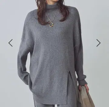 그레디 브릴리언트 터틀 아지메 슬릿 튜닉 니트