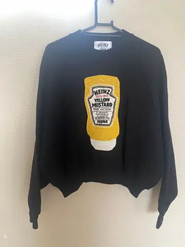 HEINZ FURFUR 머스타드 자수 긴팔 스웨터