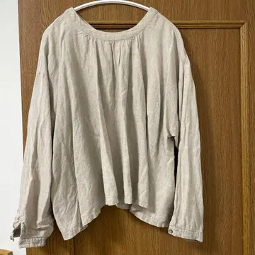 네스트로브 블랙 린넨 블라우스