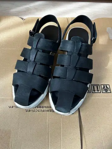 manebu 구르카 샌들 26.5cm