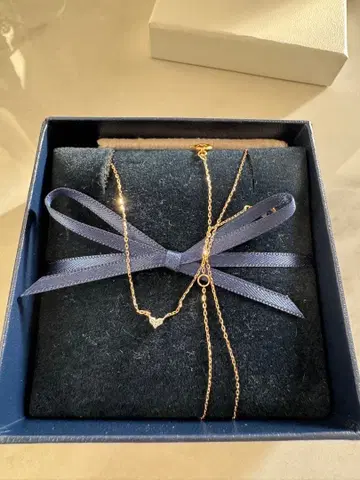 ete 레이어 골드 하트형 참 목걸이