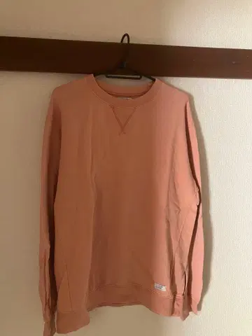 BAYFLOW 핑크 크루넥 트레이닝복